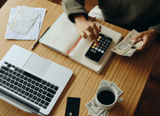 Best Types of Apps to Help You Manage Your Finances