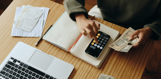 Best Types of Apps to Help You Manage Your Finances