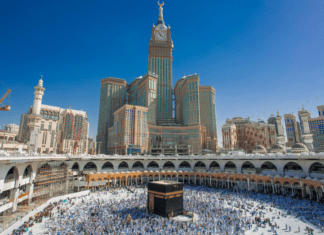 The Ultimate Umrah Guide: 7 Expert Tips to Maximize Your Spiritual Journey