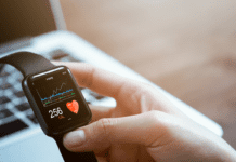 Fitness Tracker vs Smartwatch: The Resurgence of Simple Trackers in 2025 Opting for a simple fitness tracker over a smart watch