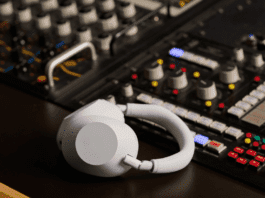 Sony, Audio-Technica Unveil Top Noise-Canceling Headphones and Turntable WH-1000XM6 Headphones top noise-canceling headphones