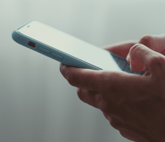 How to Instantly Change Your Android Location Without Rooting