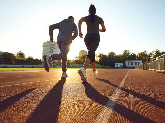 Tracking Your Health and Wellness With AI and Smart Devices AI and smart devices can help you track your health and wellness. Get practical tips for monitoring sleep, activity, nutrition, and stress to improve your overall well-being.