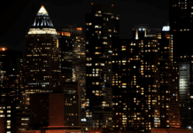 Local nightlife business trends in metropolitan service economies