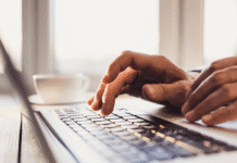 Is There an AI That Can Analyze PDFs? Best AI Tools Is There an AI That Can Analyze PDFs? Best AI Tools