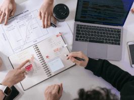 Easy Ways Startups Can Minimise Risk minimize risk startup