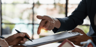7 Best Online Brokerages In Canada For Self-Directed Investors